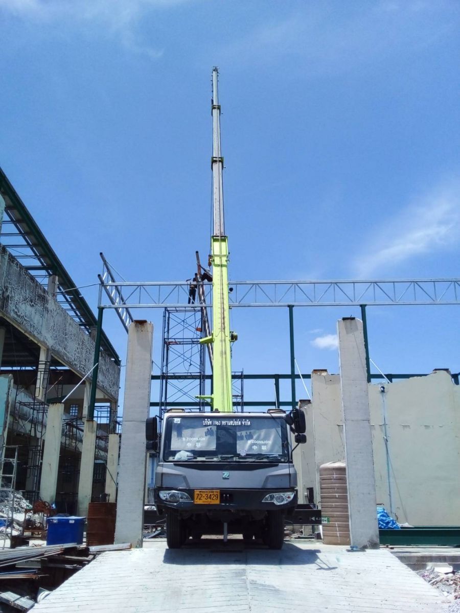 เช่ารถเครนลาดหลุมแก้ว