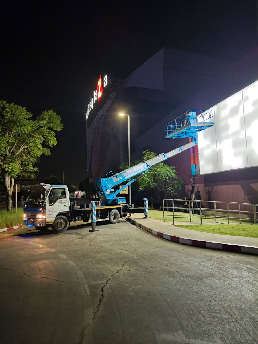 เช่ารถเครนกรุงเทพ